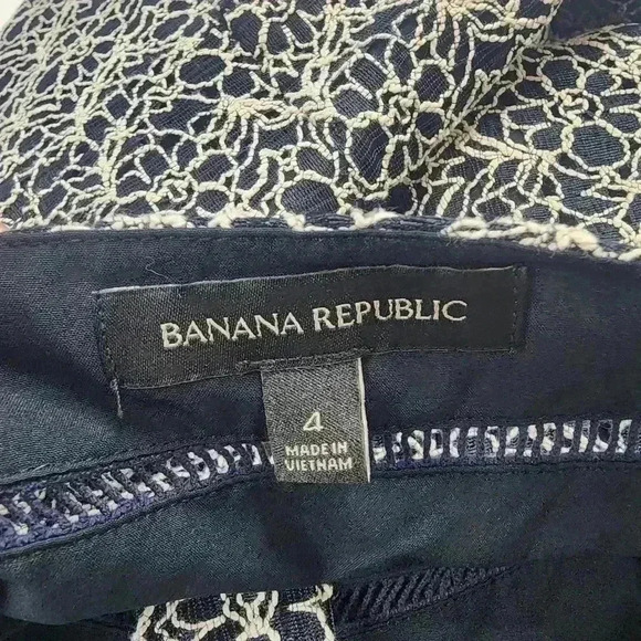 Banana Republic Floral Lace Textured Tank Jumpsuit Size 4 - Picture 9 of 11